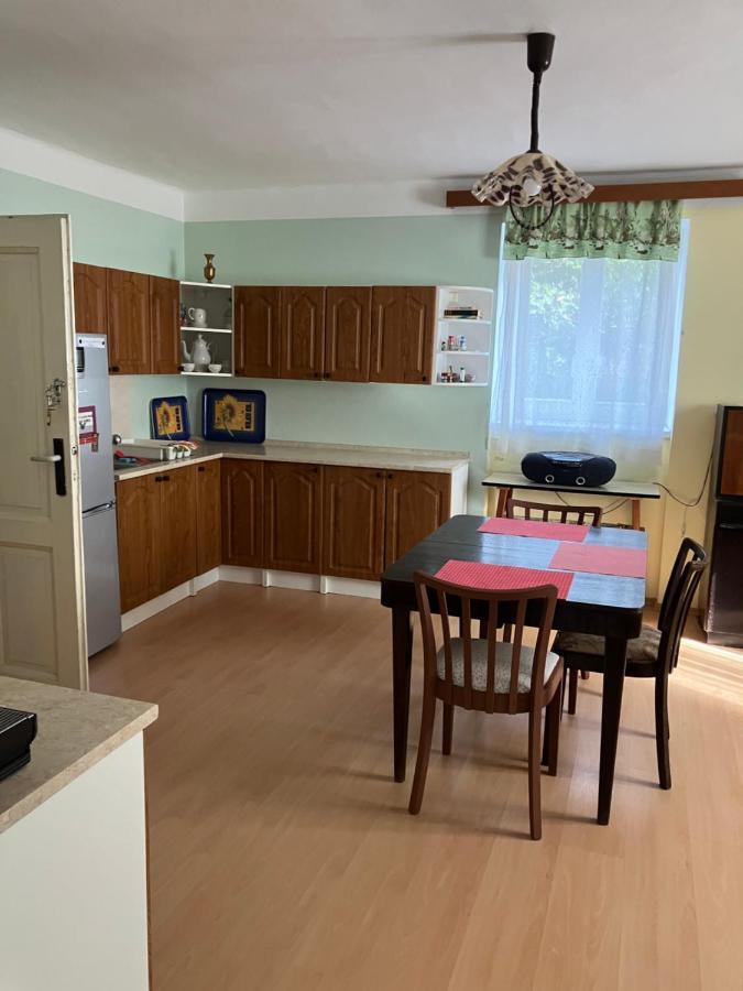 זנוימו Garden View Apartment מראה חיצוני תמונה